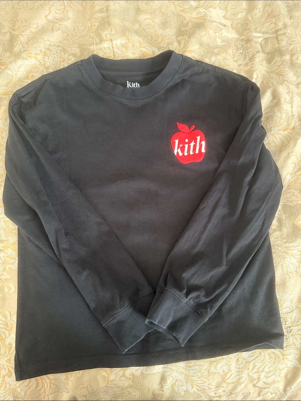Kith- Large 10/12